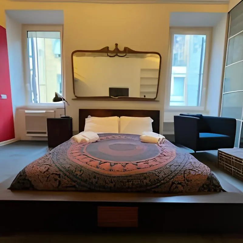 Foscolo 10 Stylish Apartment Roma